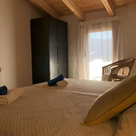Ca La Neus - Casa Per 8 Persones Al Poble De