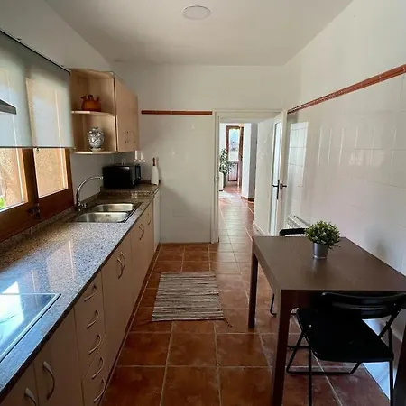 Chalet Ca La Neus - Casa Per 8 Persones Al Poble De