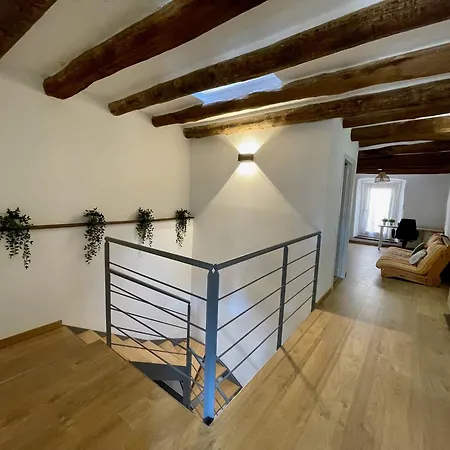 Ca La Neus - Casa Per 8 Persones Al Poble De Mura
