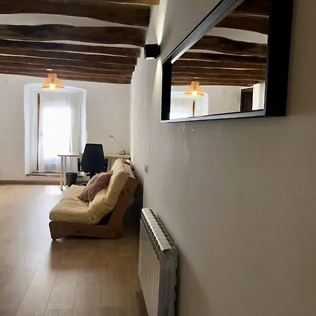 Ca La Neus - Casa Per 8 Persones Al Poble De * Mura