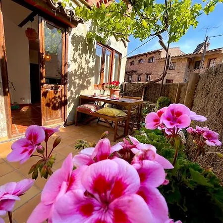 Ca La Neus - Casa Per 8 Persones Al Poble De